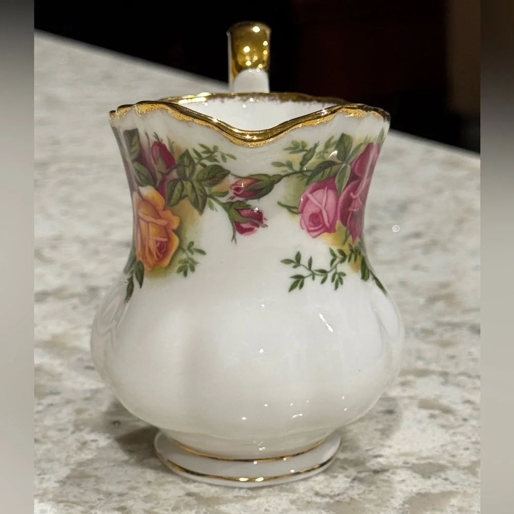 Royal Albert, Old Country Roses vintage 1962